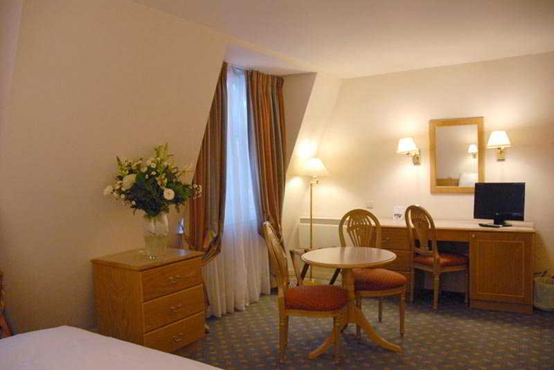 Hotel Made In Louise Saint-Gilles Номер фото